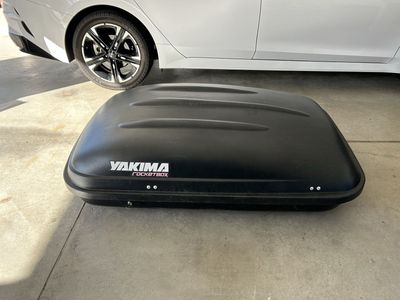 Yakima RocketBox Roof Cargo Box