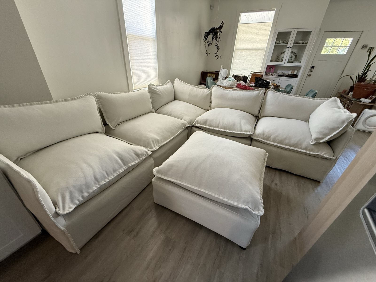 Anabei Modular Washable Sectional Sofa & Ottoman - Eggshell Plush Weave
