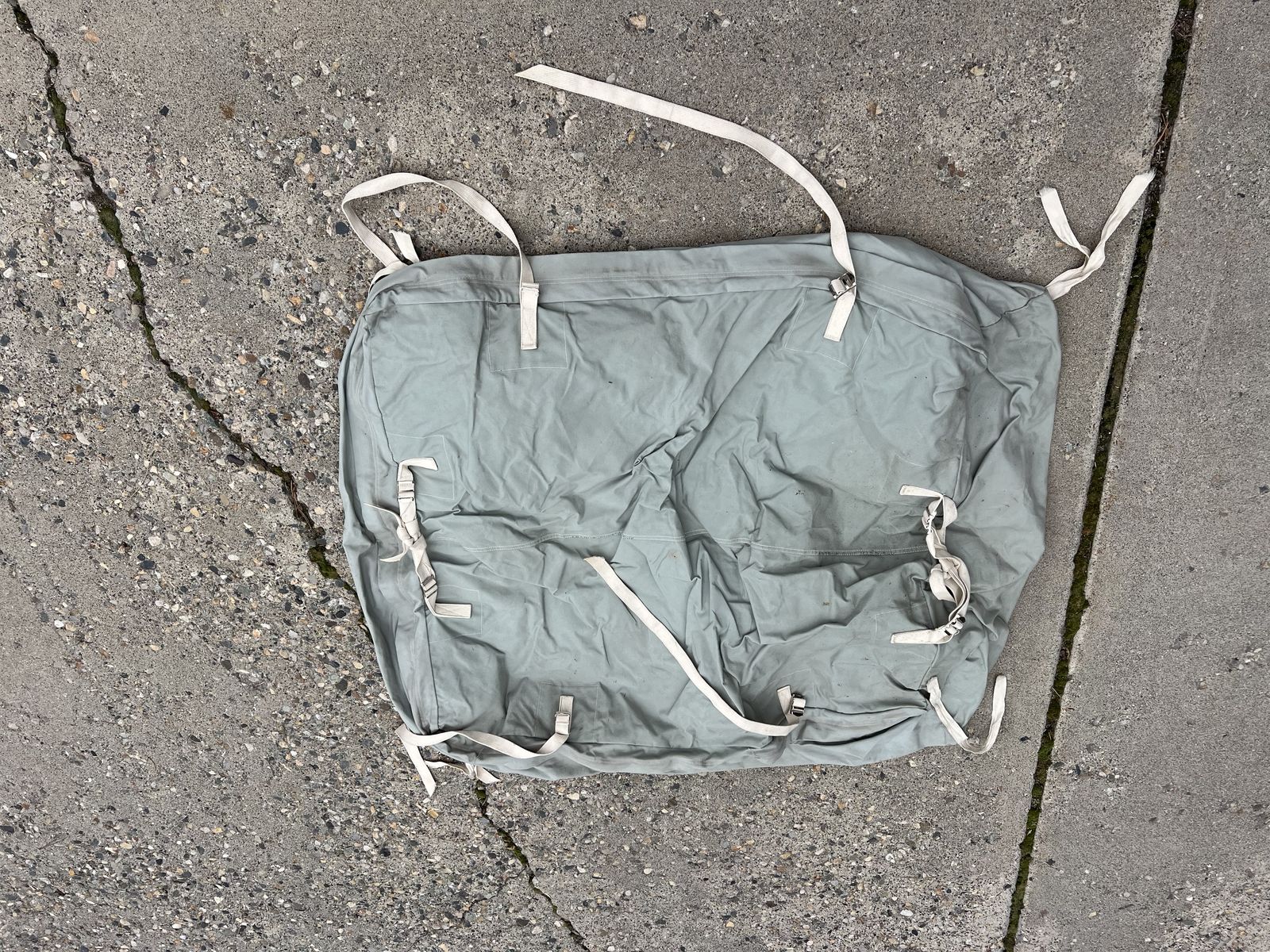 Springbar canvas car topper cargo carrier