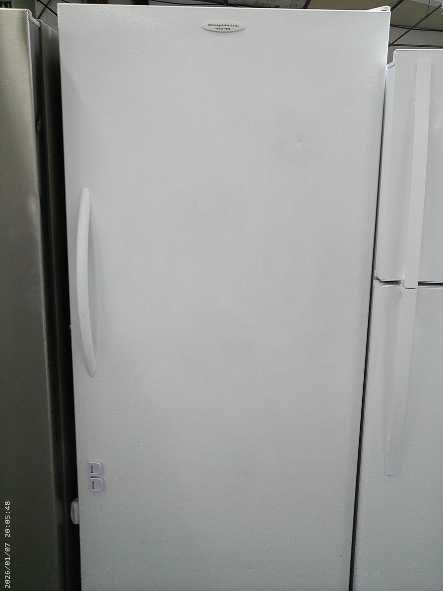 Frost Free Upright 20 CF Freezer~90 Day Guarnatee