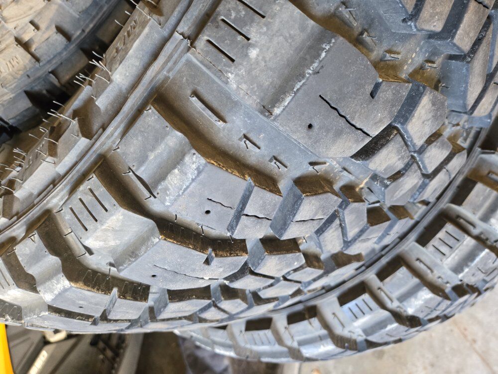 5-Kenda Klever MT2 35 12.50 R17