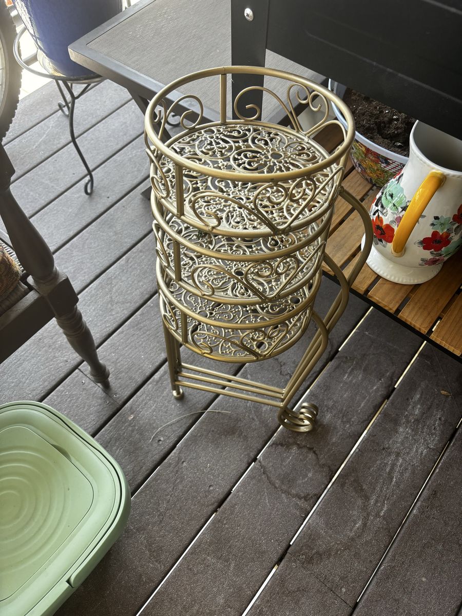 Main image 3