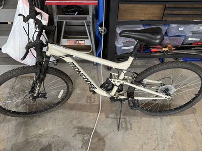 Mongoose Major 26" Mountain Bike