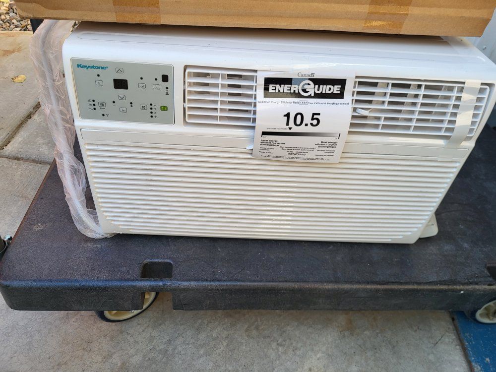 Main image 6