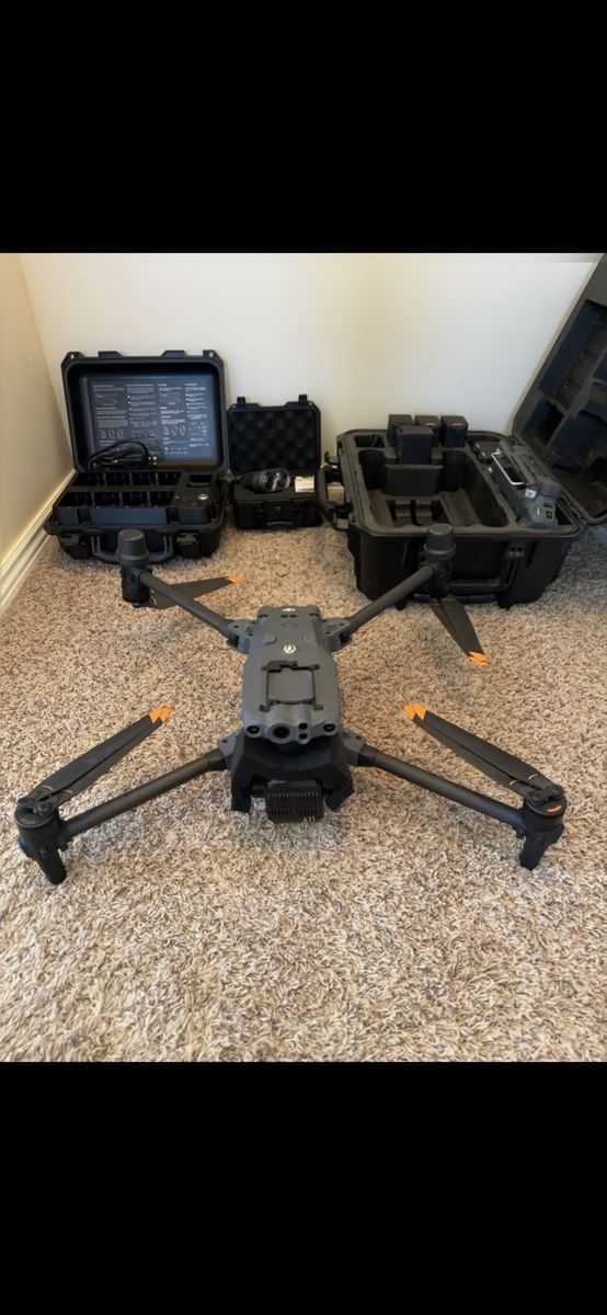 DJI Matrice 30T Thermal Drone with Smart Controller, Batteries & Charging Case