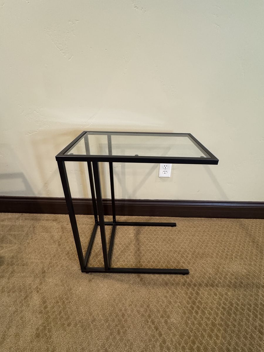Main image 6