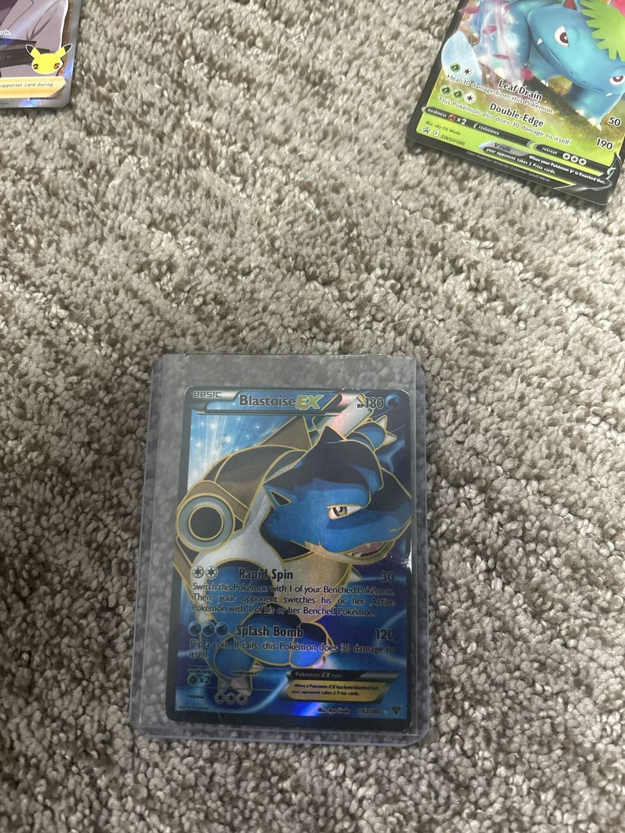 Blastoise EX Full Art Secret Rare Pokémon Card 142/108