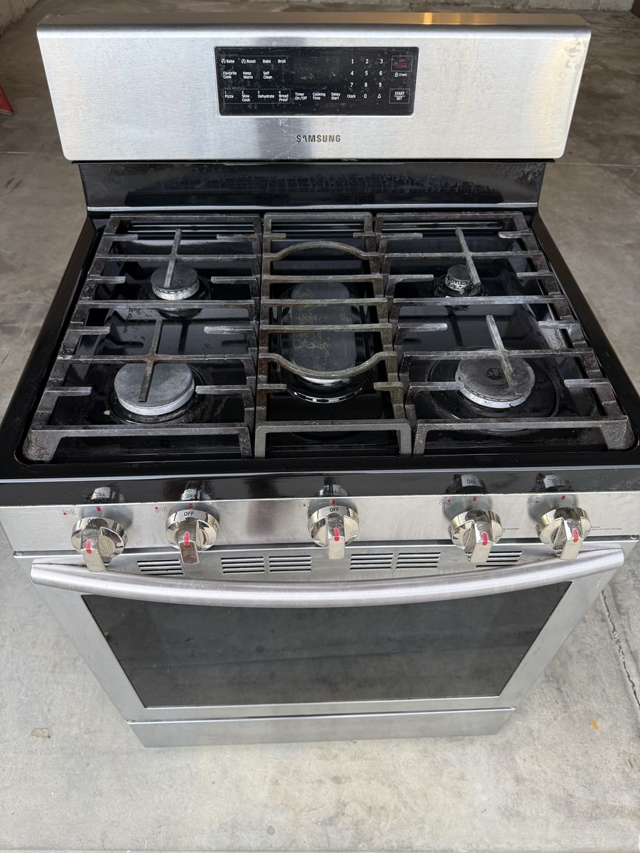 Samsung Stainless Steel Gas Range Stove with 5 Burners