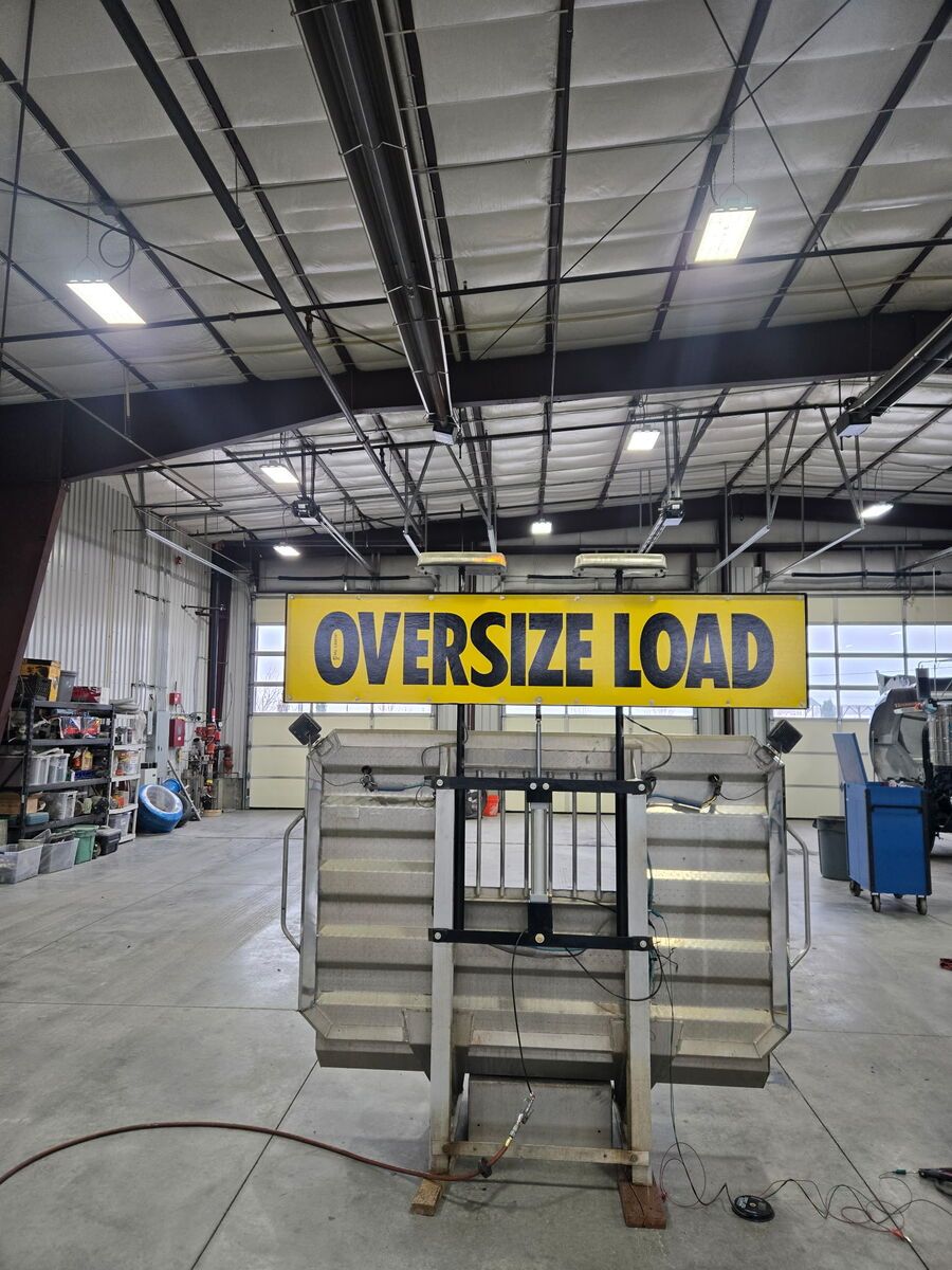 SEMI HEADACHE RACK WITH OVERSIZE LOAD SIGN