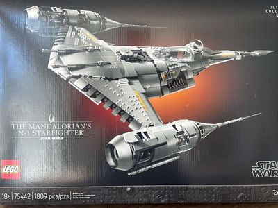 LEGO Star Wars The Mandalorian's N-1 Starfighter Ultimate Collector Series Set 75442