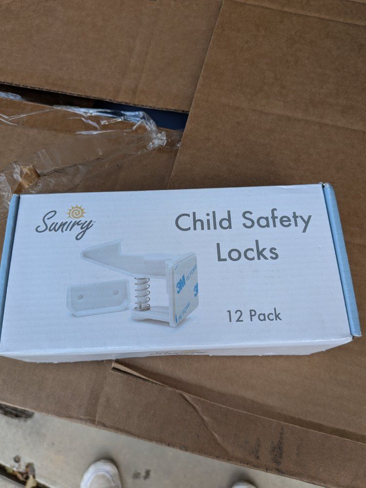Sunry Child Safety Locks, 12-Pack White - Cabinet & Drawer Latches with 3M Adhesive