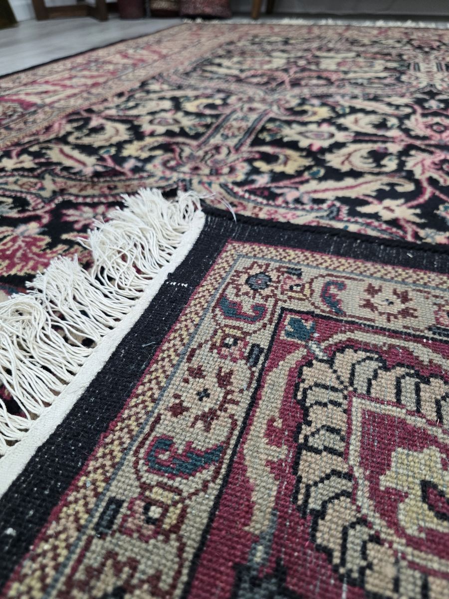 Main image 4
