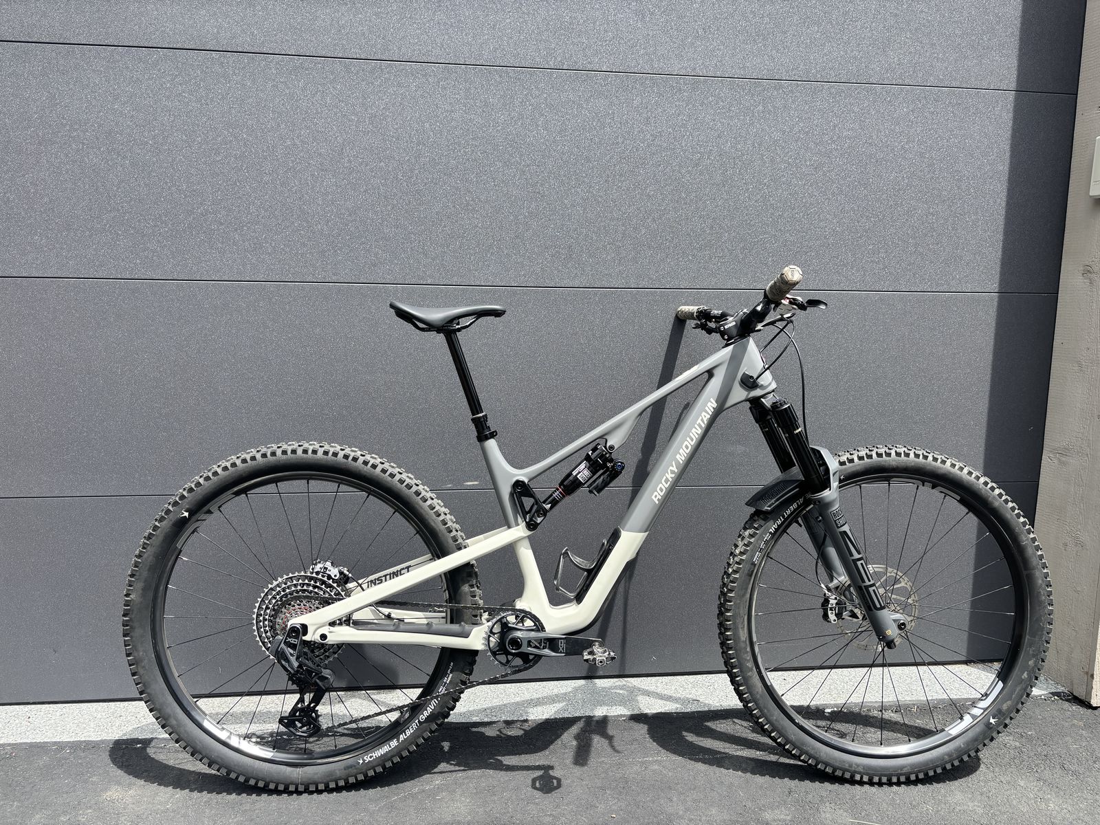 2026 Rocky Mountain Instinct Carbon – Custom Build