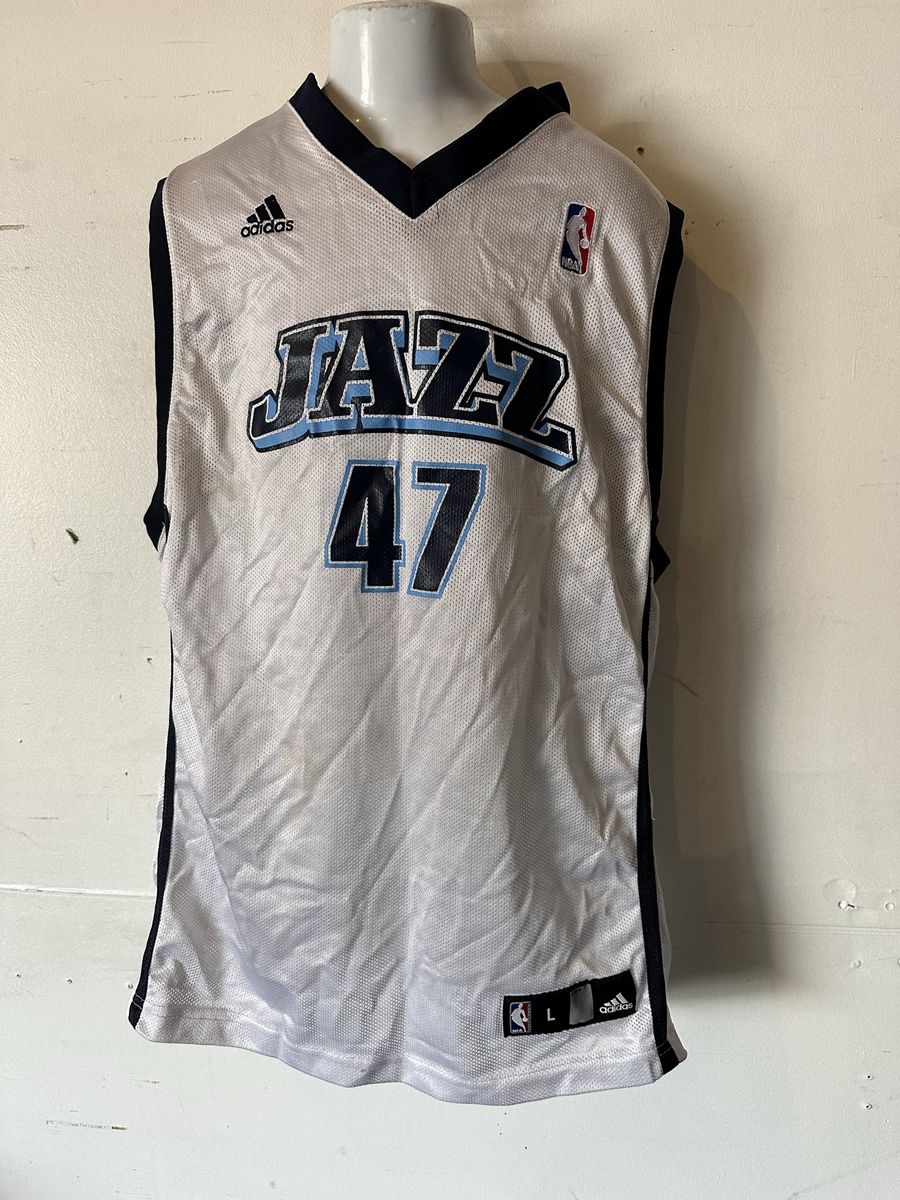Utah Jazz Andre Kirilenko Youth Jersey Size Large  (14-16)