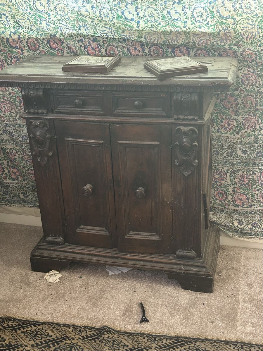 Main image 2