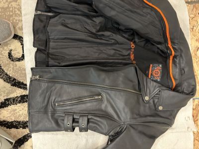 Black Leather Motorcycle Jacket with Removable Mesh Liner, Size Large, Buckle Waist, Zipper Cuffs