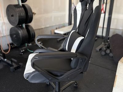Gaming chair