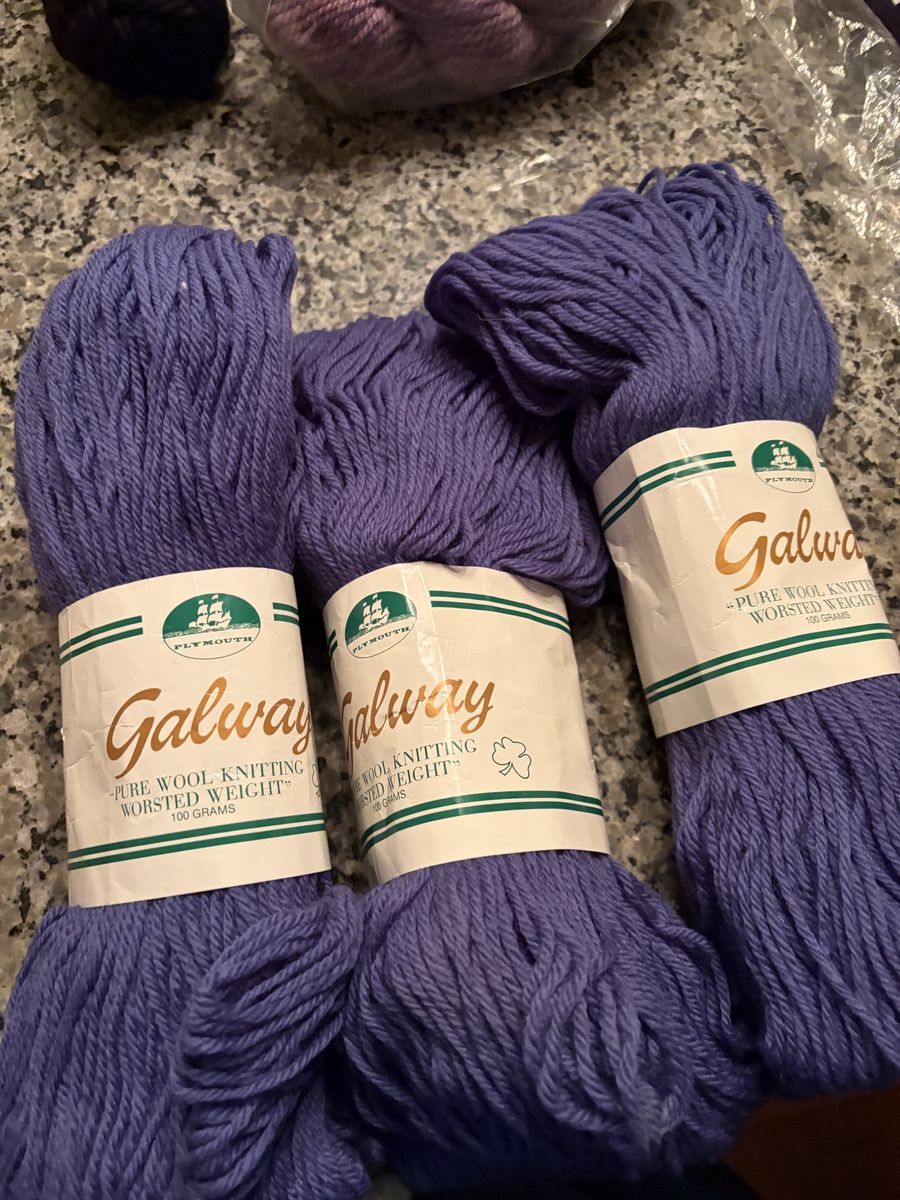 Galway Pure Wool worsted weight 3 skeins 100 g