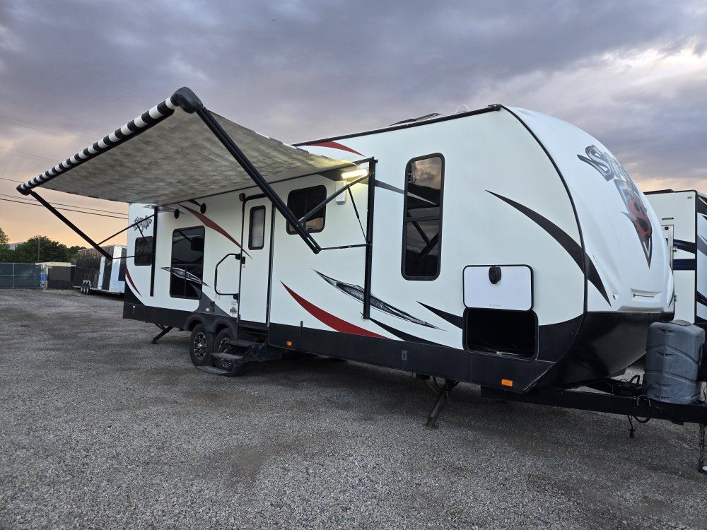 2017 Stryker 2912 Toy Hauler