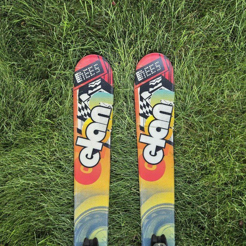 Kids 145 cm Elan Pinball Skis Adjustable Bindings