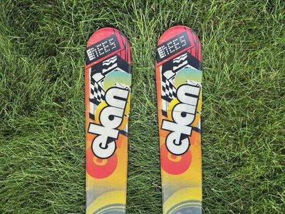 Kids 145 cm Elan Pinball Skis Adjustable Bindings