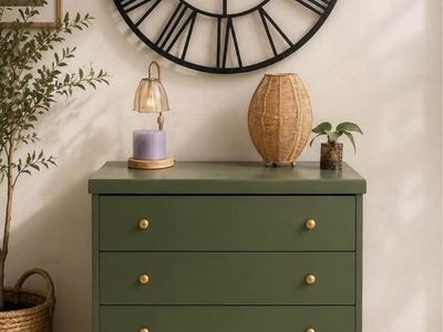 Beautiful Royal Orchard green dresser