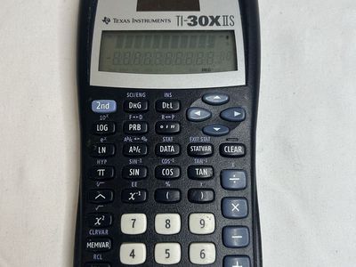 Texas Instruments TI-30X IIS Scientific Calculator Solar TESTED WORKING