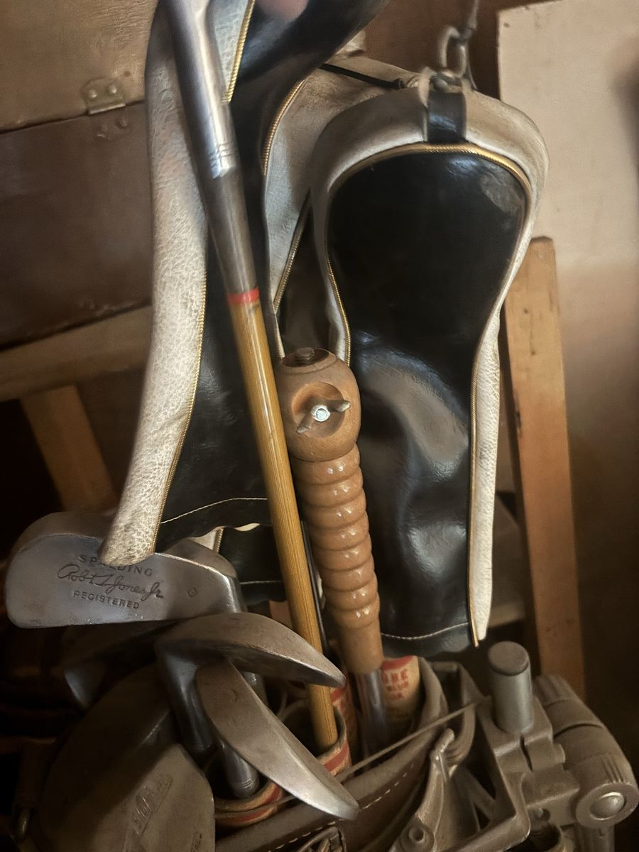 Main image 3
