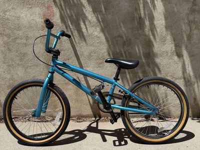 Felt Base 18.5 kids BMX. 20” wheel