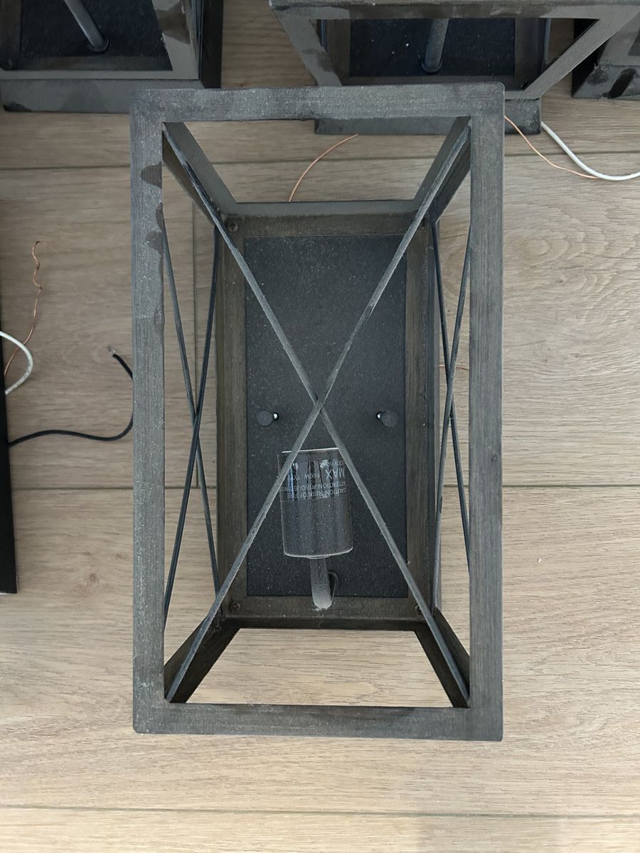 Main image 2