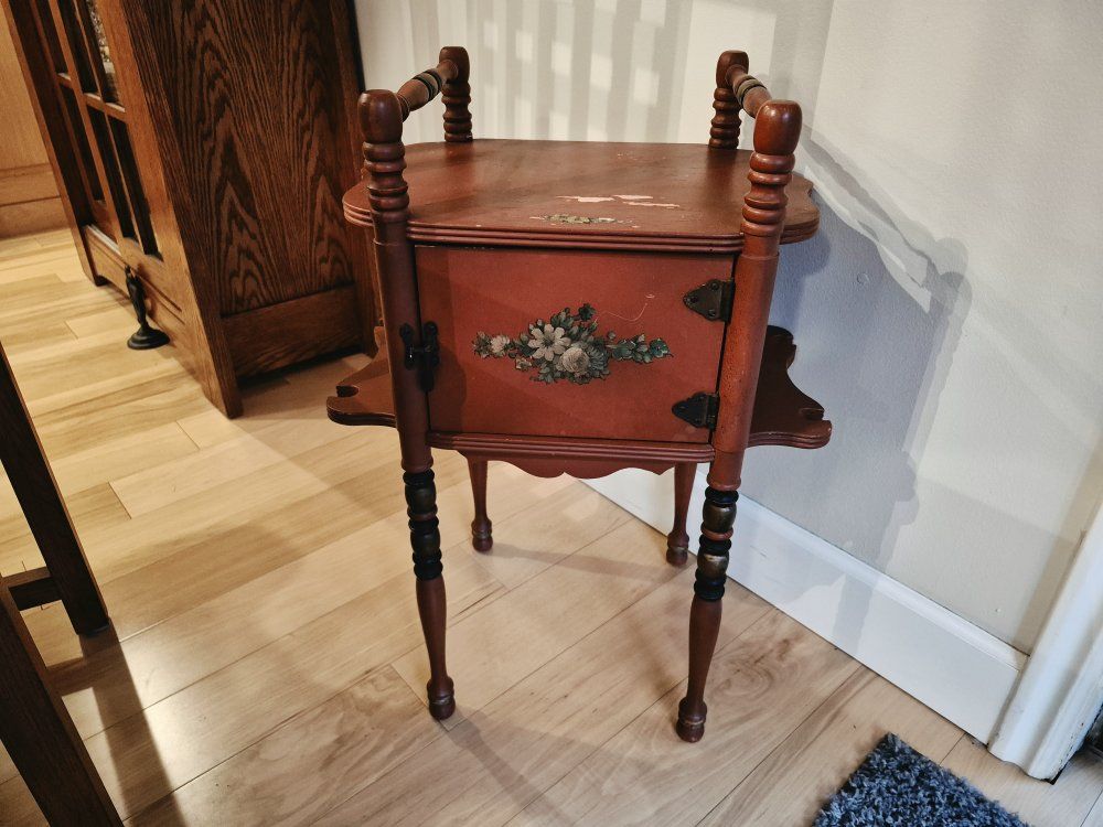 Main image 6