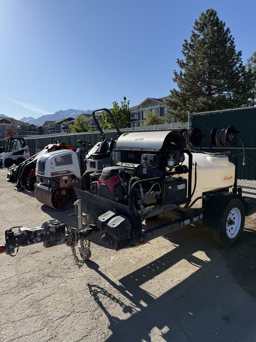 Portable Pressure Washer for Rent