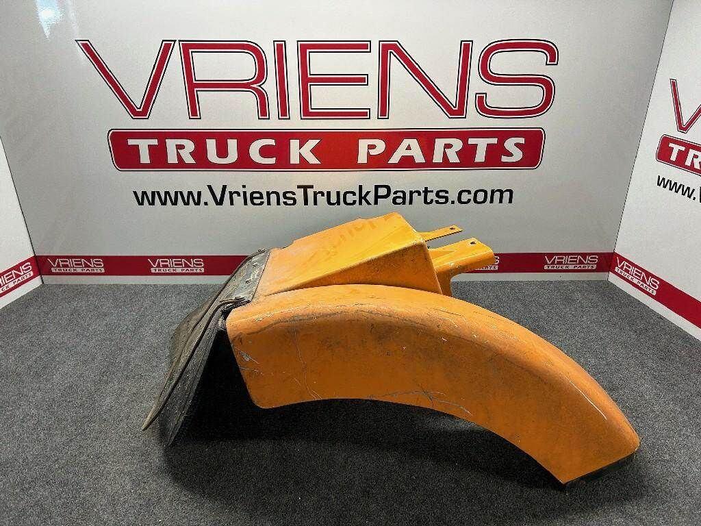 Volvo Fender Extension