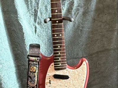 Fender Mustang Electric Guitar