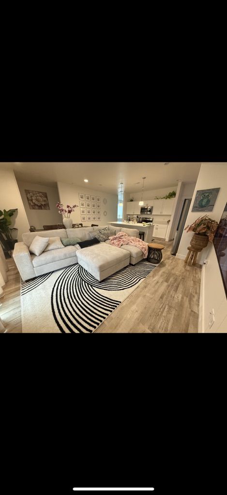 RC’s Parkwest Townhome For Rent