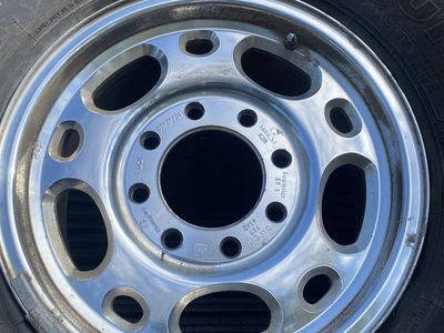 Superior SF 1 Chrome Wheel Rim with Back Country Tire 16"