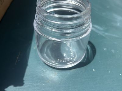 200 3 oz. Glass jars. New.
