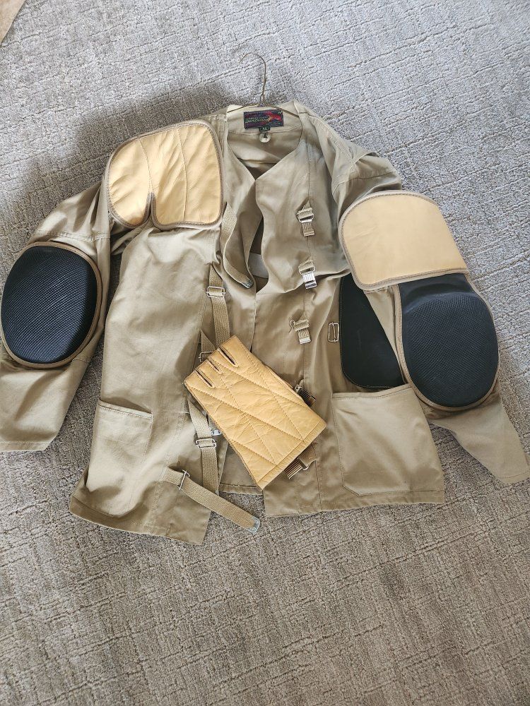Vintage Shooting Sports Clothing Quilted Fingerless Gloves - Size Medium, Tan Leather