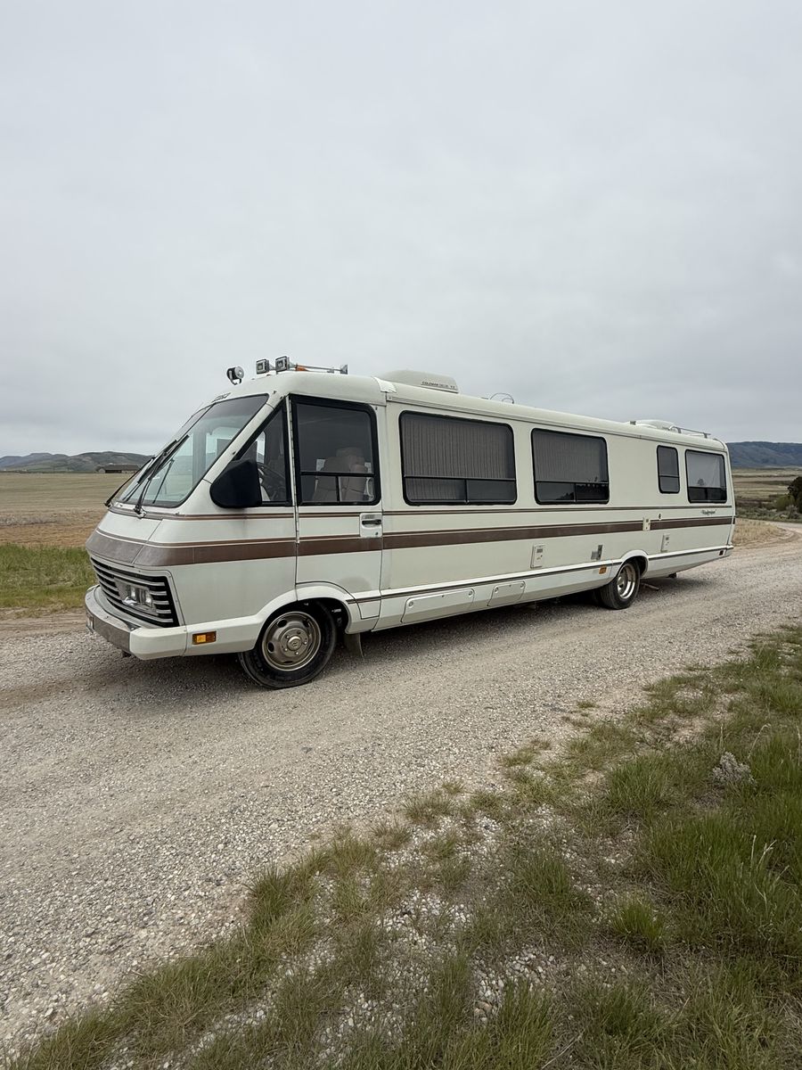 1986 Itasca Windcruiser Mororhome