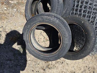 Car tires