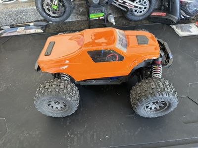 Traxxas Mini Maxx