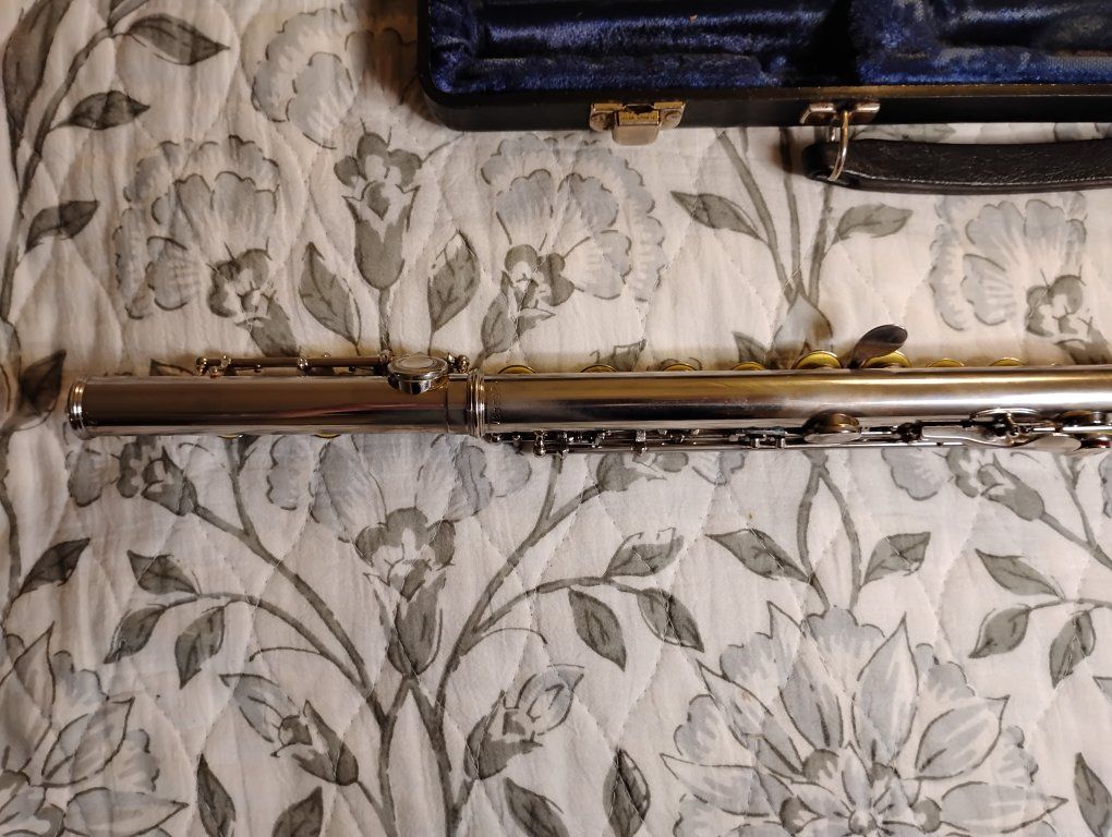 Main image 5