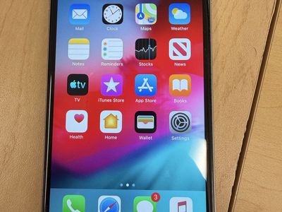 Apple iPhone 6 Plus 64GB Silver Space Gray Front - Smartphone
