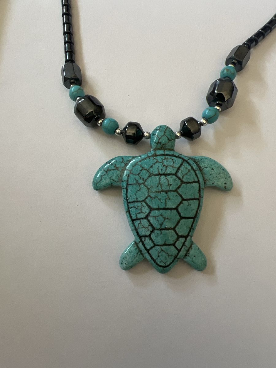 Turquoise Turtle Pendant Necklace - Hematite & Turquoise Beads
