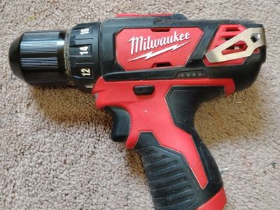 Milwaukee M12 3/8 Inch Drill Driver Cat No 2407-20 Tool Only