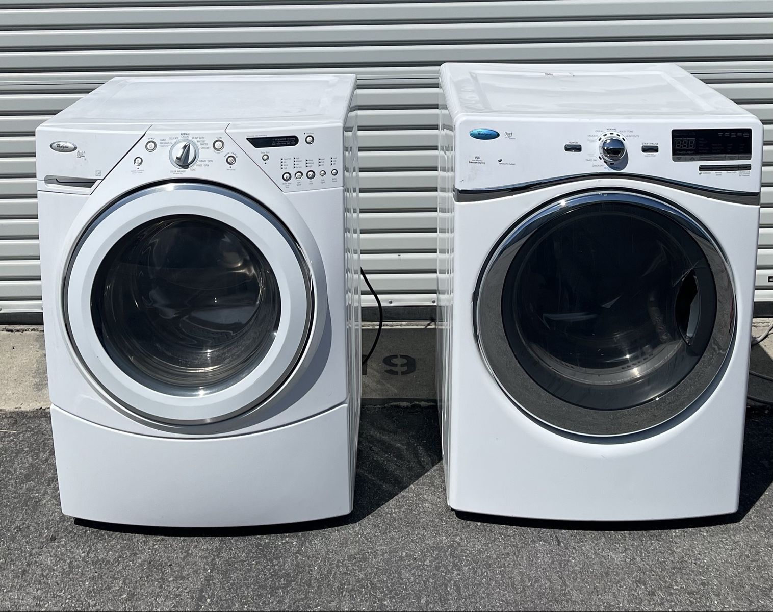 Whirlpool Washer & Gas Dryer Set, Free Delivery.