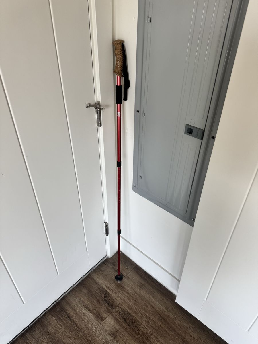 New Balance Adjustable Trekking Pole