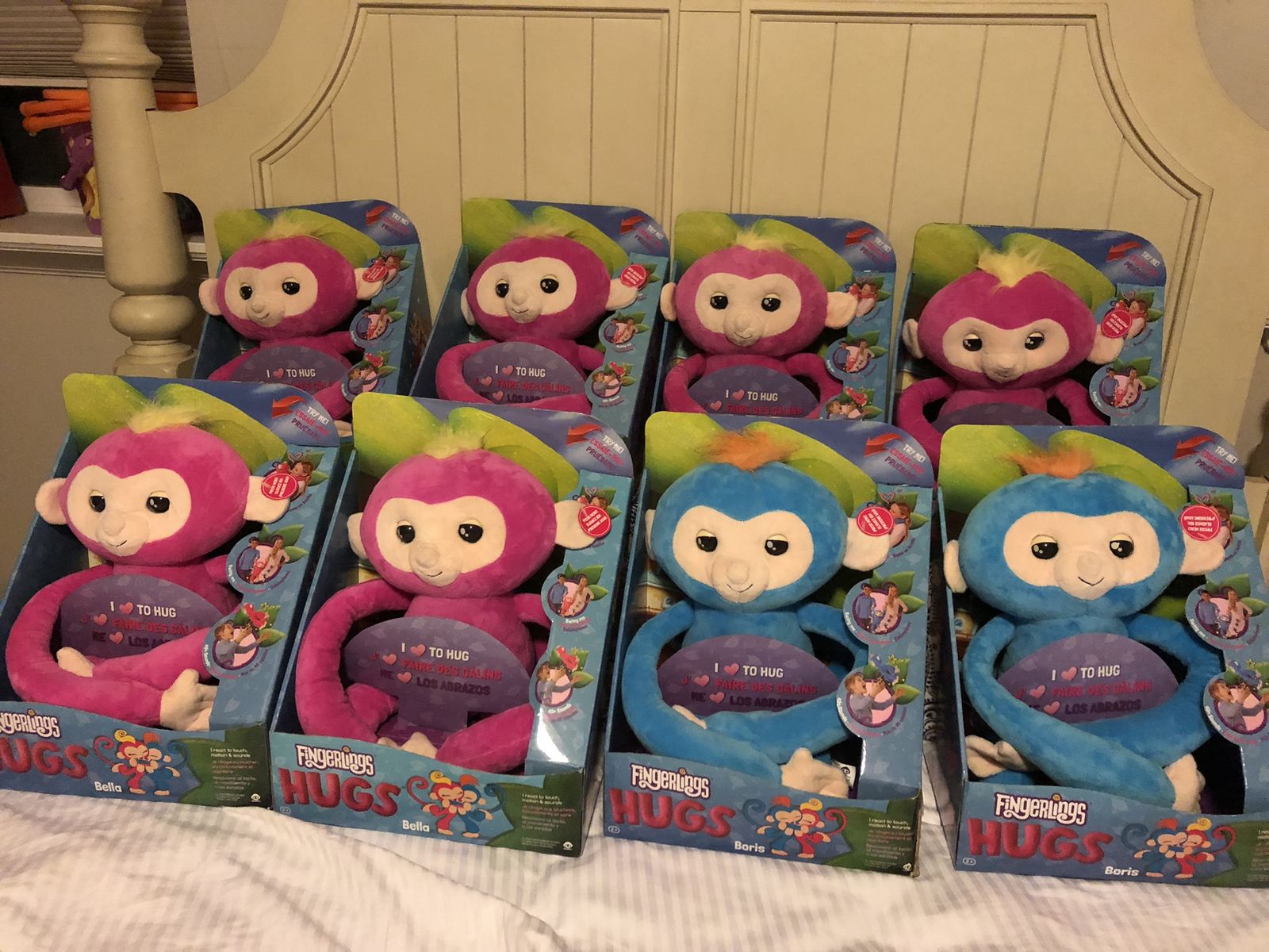 NEW Fingerlings Hugs Monkey Plush - They Talk & More- Easter Gift Idea!