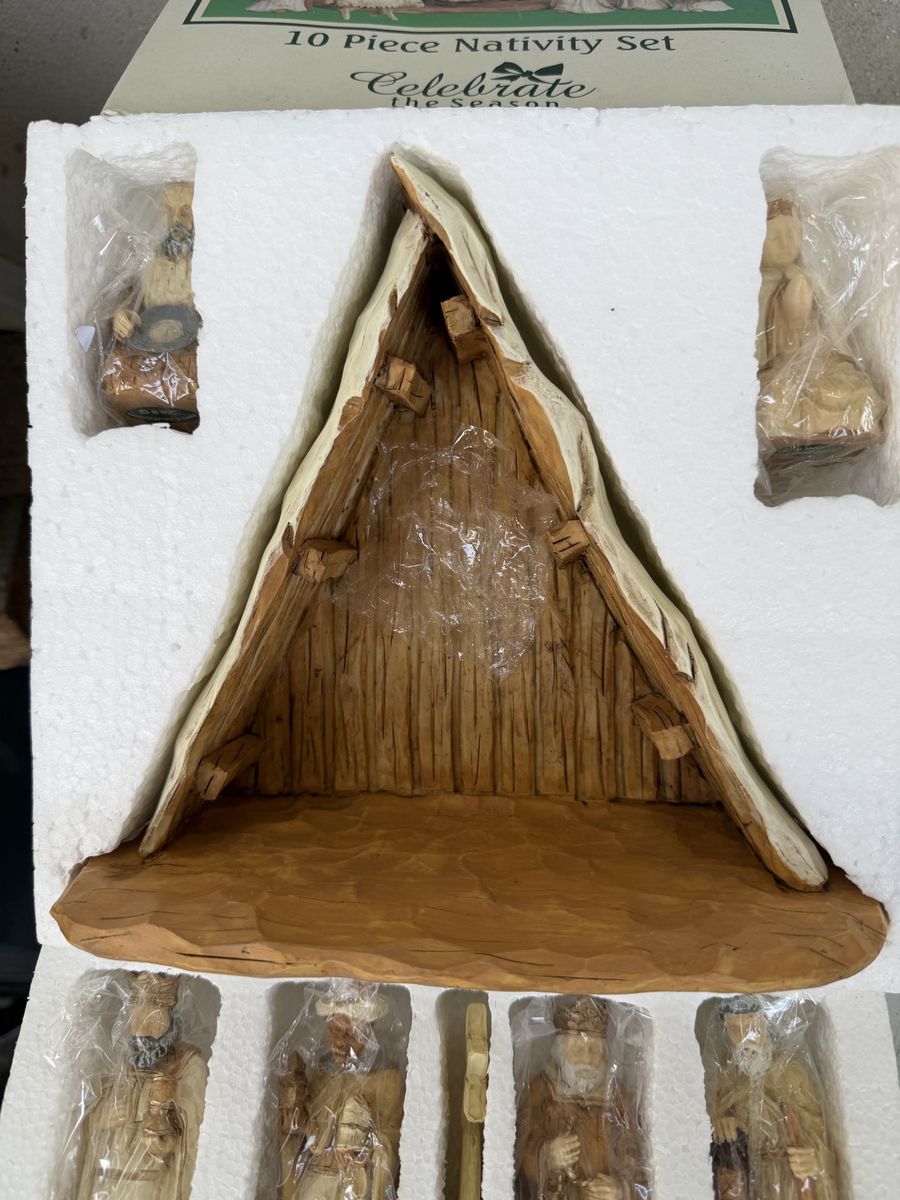 Main image 4
