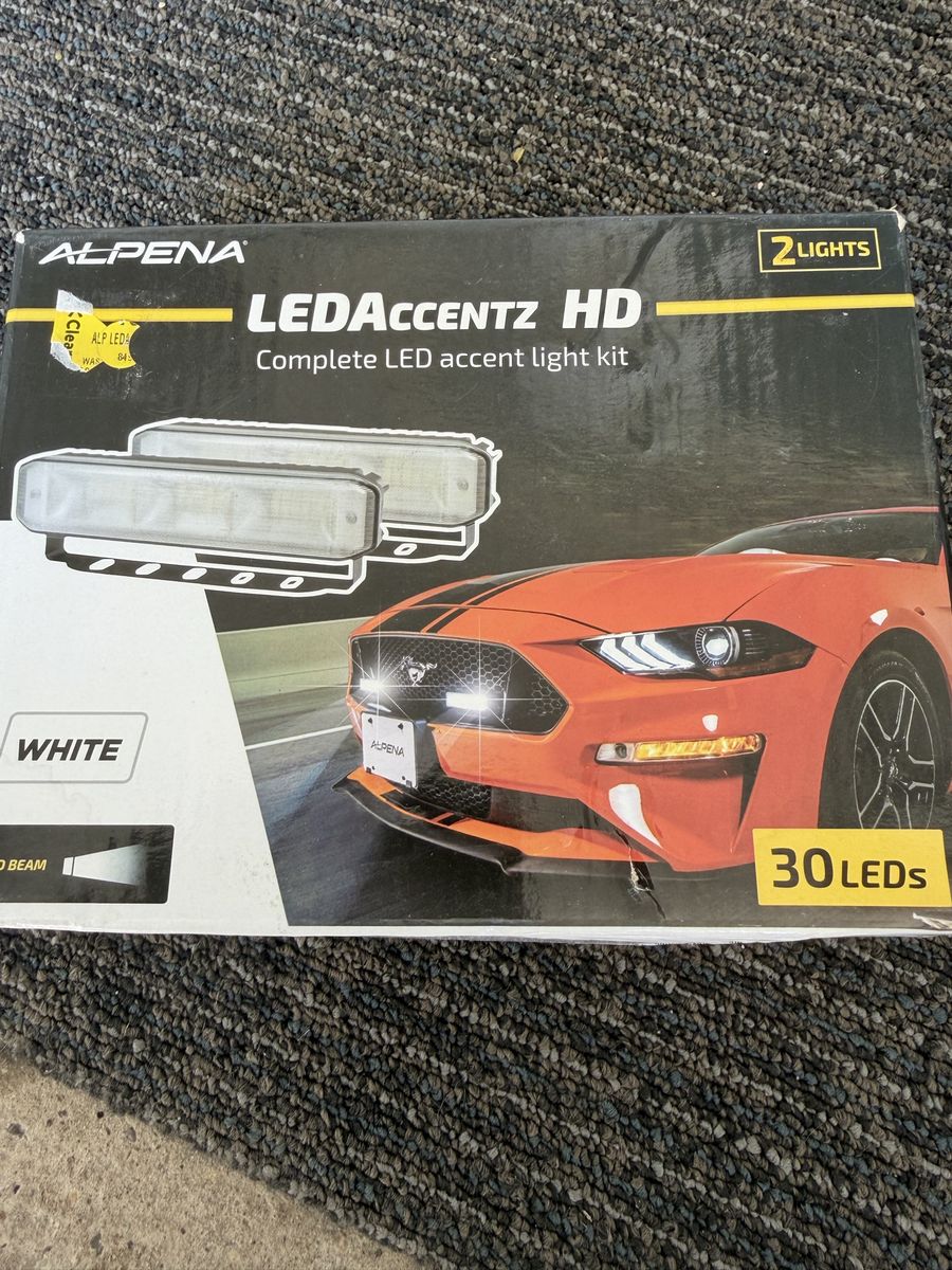 Alpena LEDAccentz HD Complete LED Accent Light Kit White 30 LEDs 2 Lights